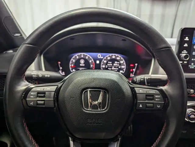 Honda Civic Si photo 22