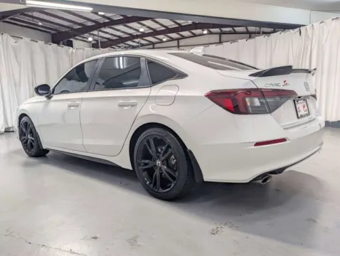More photos of 2025 Honda Civic Si at Gravity Autos Marietta, GA