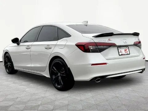 More photos of 2025 Honda Civic Si at Gravity Autos Marietta, GA