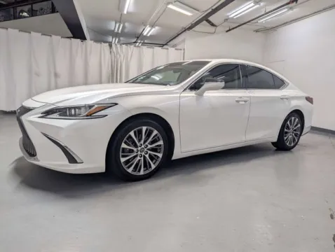 More photos of 2020 Lexus ES 350 at Gravity Autos Marietta, GA