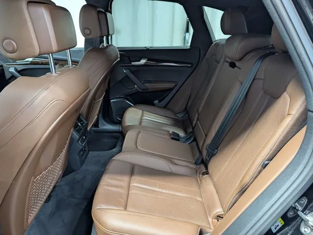 2020 Audi Q5 Premium Plus - Photo 9