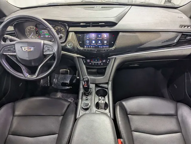 Cadillac XT6 photo 6