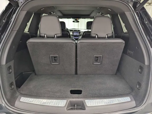 Cadillac XT6 photo 25