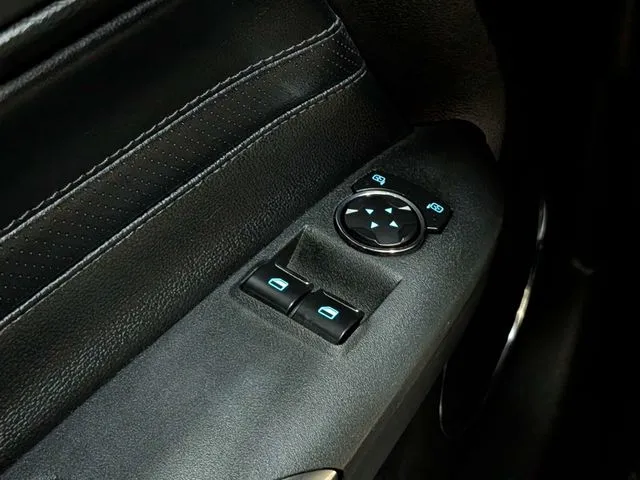2021 Ford Mustang GT Premium - Photo 20