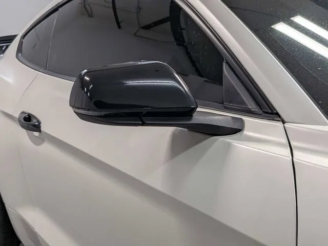 2021 Ford Mustang GT Premium - Photo 28