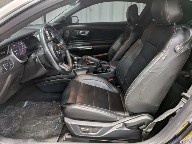 2021 Ford Mustang GT Premium - Photo 9