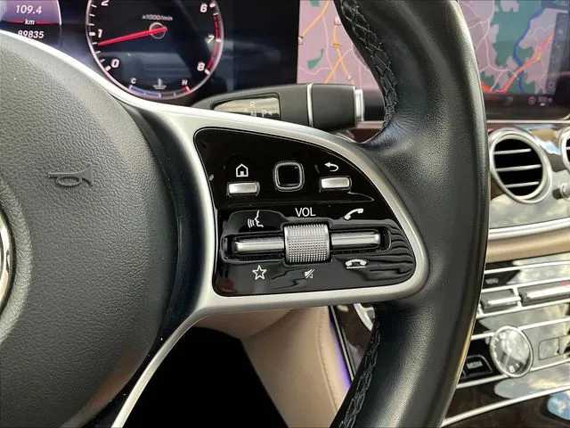 Mercedes-Benz E-Class photo 14