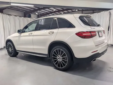 More photos of 2019 Mercedes-Benz GLC 300 at Gravity Autos Marietta, GA