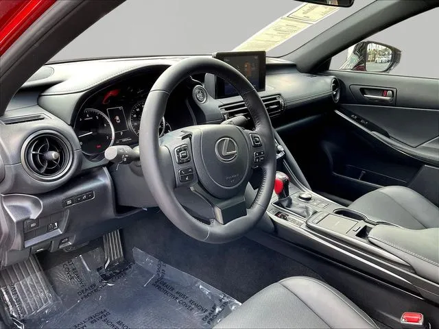 Lexus IS photo 18