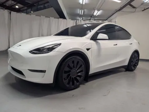 More photos of 2023 Tesla Model Y Performance at Gravity Autos Marietta, GA