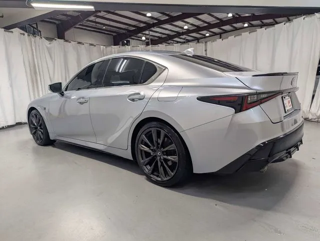Lexus IS photo 4