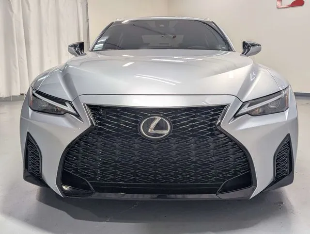 Lexus IS photo 25