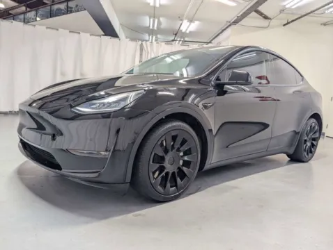 More photos of 2020 Tesla Model Y Long Range at Gravity Autos Marietta, GA