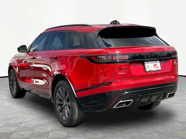 Land Rover Range Rover Velar photo 5
