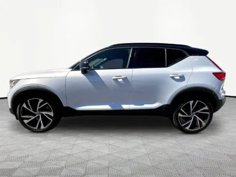 More photos of 2020 Volvo XC40 R-Design at Gravity Autos Marietta, GA