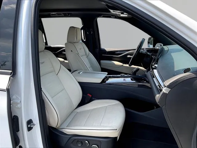 2022 Cadillac Escalade ESV Sport - Photo 32