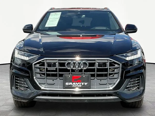 Audi Q8 photo 2