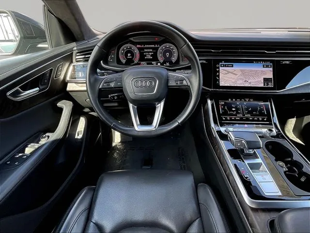 Audi Q8 photo 10