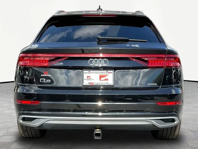 Audi Q8 photo 6