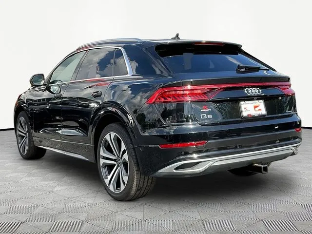 Audi Q8 photo 5