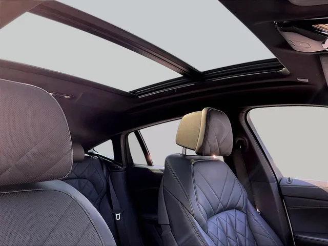 BMW X6 photo 28