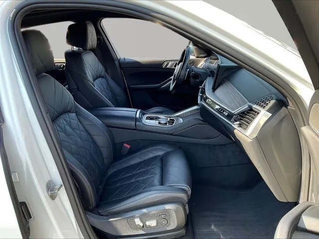 BMW X6 photo 30