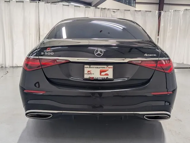 Mercedes-Benz S-Class photo 27
