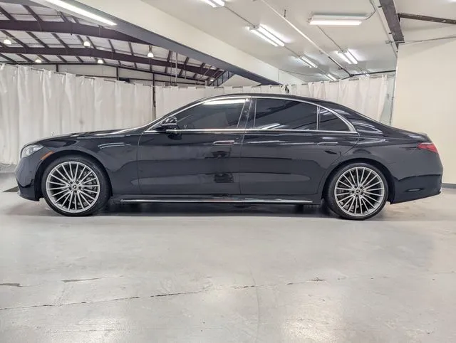 Mercedes-Benz S-Class photo 25