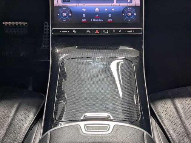 Mercedes-Benz S-Class photo 12