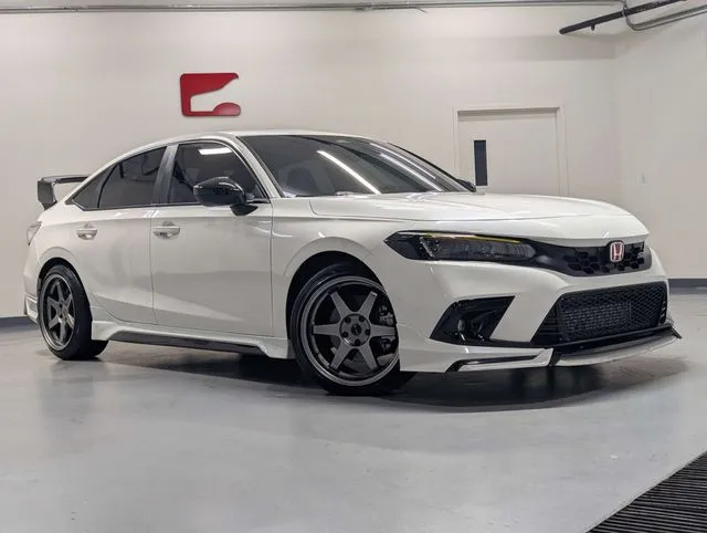 Honda Civic Si photo 2