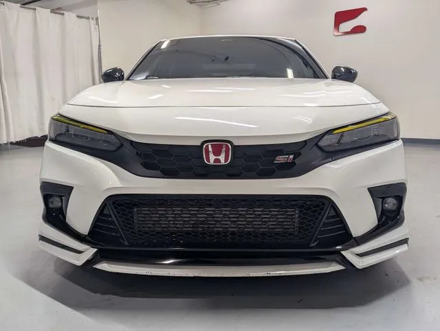 Honda Civic Si photo 24