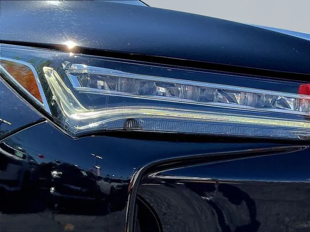Acura MDX photo 35