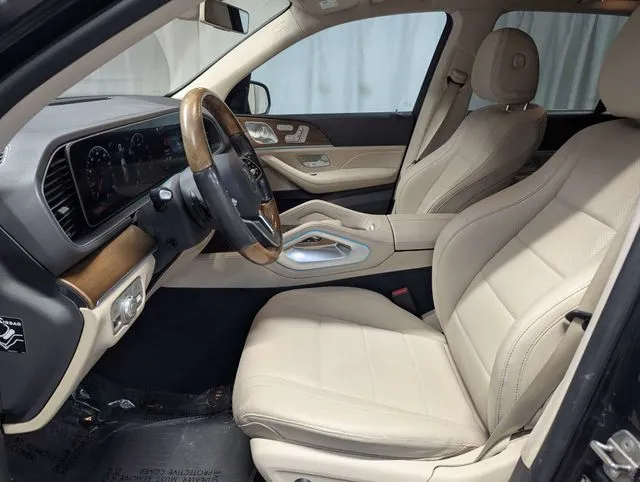 Mercedes-Benz GLE photo 10