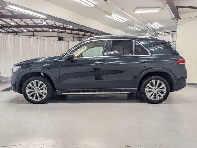Mercedes-Benz GLE photo 26