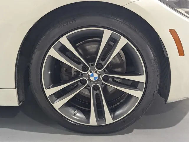 BMW 4 Series photo 29