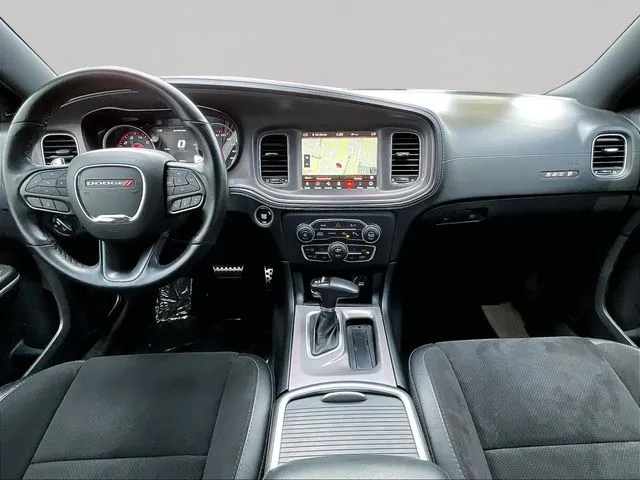 Dodge Charger photo 9