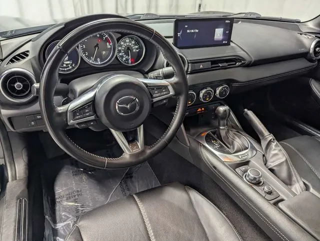 Mazda MX-5 Miata RF photo 6