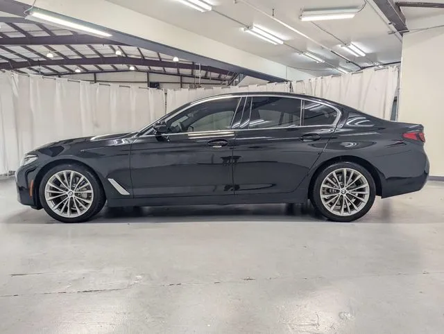 BMW 5 Series photo 25