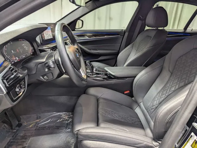 BMW 5 Series photo 10