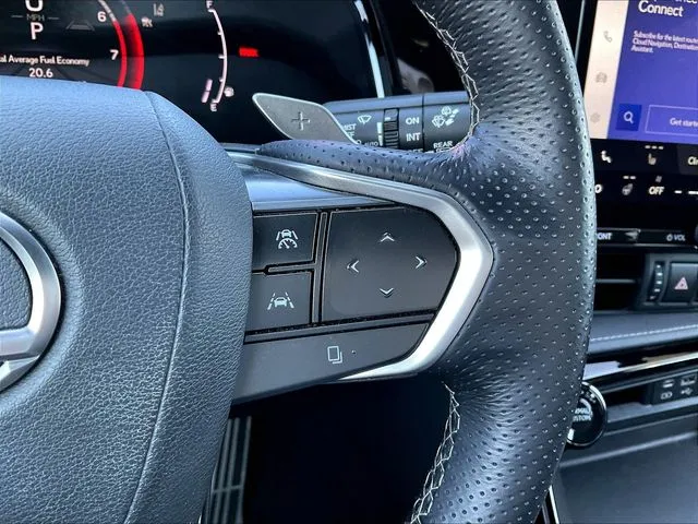 Lexus NX photo 14
