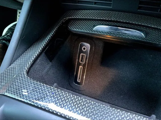 Maserati Levante photo 18