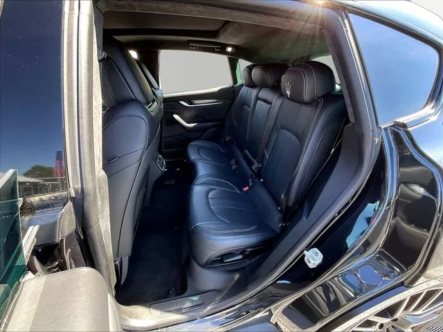 Maserati Levante photo 24