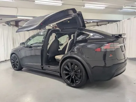 More photos of 2018 Tesla Model X 100D at Gravity Autos Marietta, GA