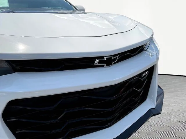 2021 Chevrolet Camaro ZL1 - Photo 31