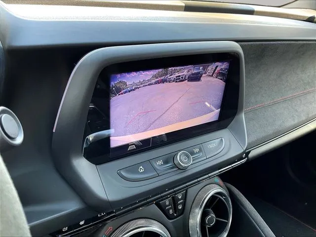 2021 Chevrolet Camaro ZL1 - Photo 15