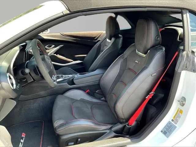 2021 Chevrolet Camaro ZL1 - Photo 20