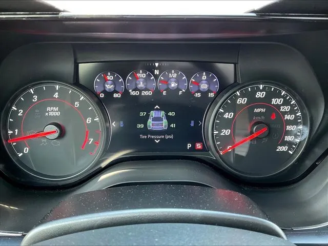 2021 Chevrolet Camaro ZL1 - Photo 14