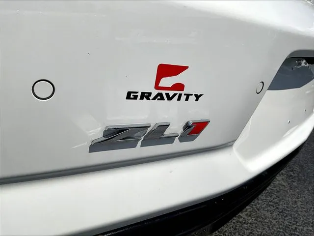 2021 Chevrolet Camaro ZL1 - Photo 23