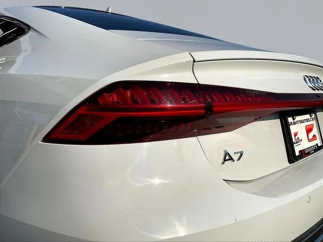 Audi A7 photo 25