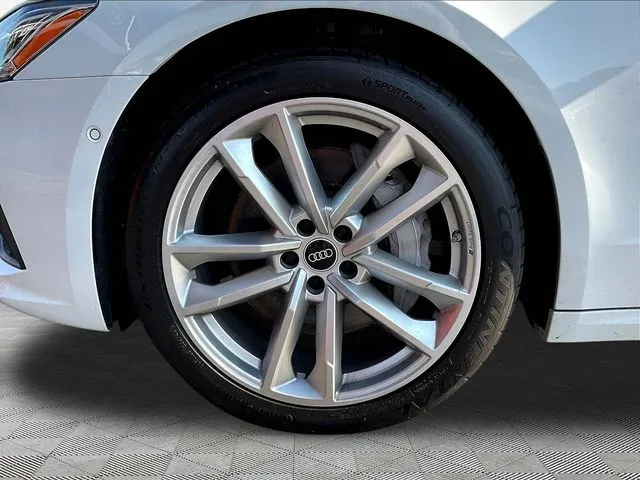 Audi A7 photo 36